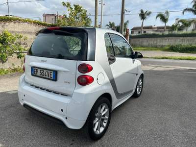 Smart ForTwo Smart ForTwo 1000 52 kW MHD coupé passion Bianco usata Somma Vesuviana