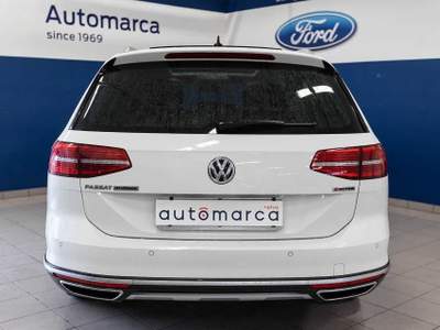 Volkswagen Passat Alltrack 2.0 TDI 190 CV 4MOTION DSG BMT Bianco usata Silea