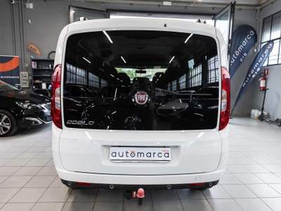 Fiat Doblò 1.4 T-Jet 16V Easy 7 posti Bianco usata Silea
