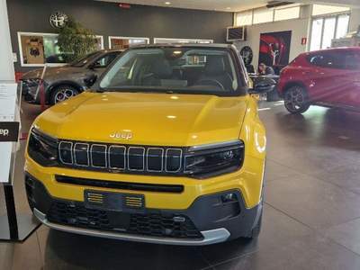 Jeep Avenger 1.2 Turbo Summit Bicolore KM ZERO Giallo usata Modena