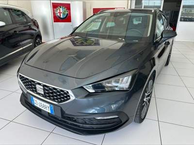 Seat Leon Sportstourer 1.5 eTSI 150 CV DSG Xcellence Grigio usata Olbia