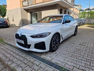 BMW Serie 4 Gran Coupé 420i M sport/18''/Head up/Camera/Memoria/ACC/Carplay Bianco usata Dolo