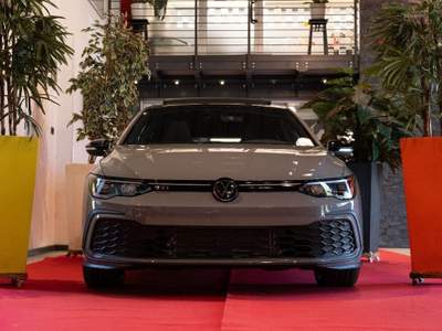 Volkswagen Golf NUOVA 2.0 TSI GTI DSG-AUTOMATICA-TETTO-PIù IVA 22% Grigio usata Noventa Vicentina