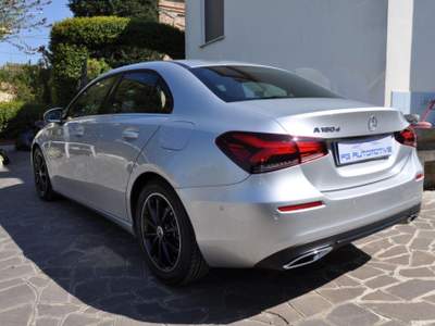 Mercedes-Benz Classe A d 4p. Sport Automatica SEDAN Argento usata Sant'Angelo in Pontano