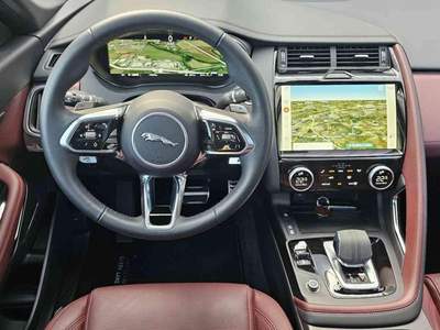 Jaguar E-Pace 2.0D AWD R-Dynamic SE BLACK EDITION-20'-MERIDIAN Bianco usata VIZZOLO PREDABISSI