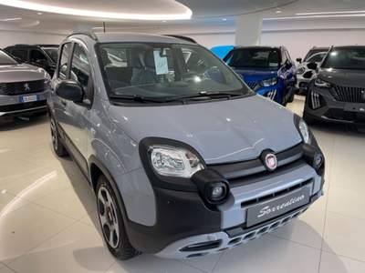 Fiat Panda 1.0 FireFly S&S Hybrid City Cross Grigio usata Sant'Antonio Abate