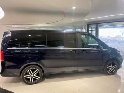 Mercedes-Benz Classe V d Automatic 4Matic Premium Long 7 POSTI Blu/Azzurro usata Sant'Antonio Abate