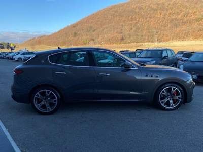 Maserati Levante V6 AWD GRANSPORT 350cv 4x4 IVA ESPOSTA Grigio usata Sant'Angelo in vado