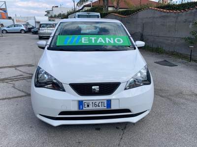 Seat Mii Seat Mii 1.0 68 CV 5 porte Chic Ecofuel Bianco usata Somma Vesuviana