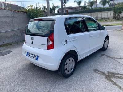 Seat Mii Seat Mii 1.0 68 CV 5 porte Chic Ecofuel Bianco usata Somma Vesuviana