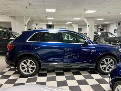 Audi Q3 35 TDI quattro S tronic S line edition Blu/Azzurro usata Milano