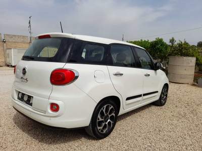 Fiat 500L FIAT 500 L LIVING 1.6 MJT 120 CV  7 POSTI Bianco usata NISCEMI