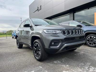 Jeep Compass 1.3 Turbo T4 240 CV PHEV AT6 4xe Upland Cross Grigio usata Vercelli