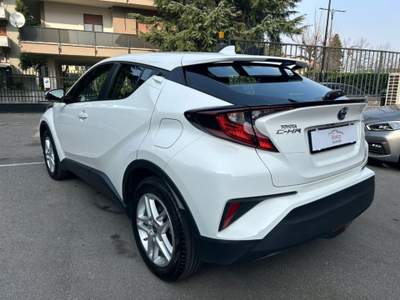 Toyota C-HR 1.8 Hybrid E-CVT Active *PREZZO PROMO* Bianco usata Cinisello Balsamo