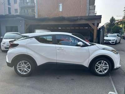Toyota C-HR 1.8 Hybrid E-CVT Active *PREZZO PROMO* Bianco usata Cinisello Balsamo