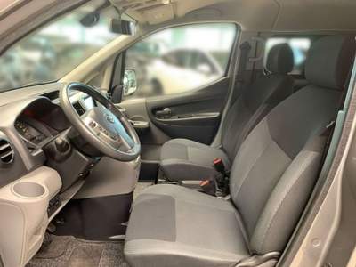 Nissan NV200 Evalia 1.5 dCi 110 CV Tekna Grigio usata Castelnuovo Rangone