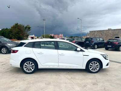 Renault Mégane Mégane Sporter Blue dCi 115 CV Duel Bianco usata Poggiardo