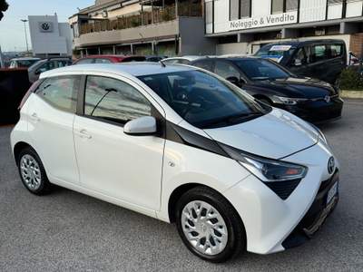 Toyota Aygo Ottime condizioni Bianco usata Aprilia