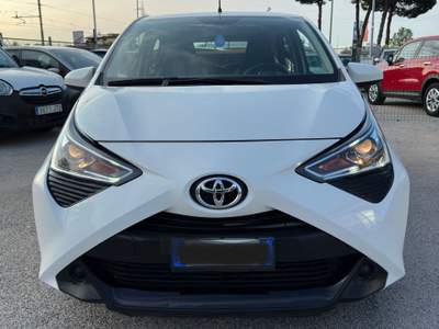 Toyota Aygo Ottime condizioni Bianco usata Aprilia