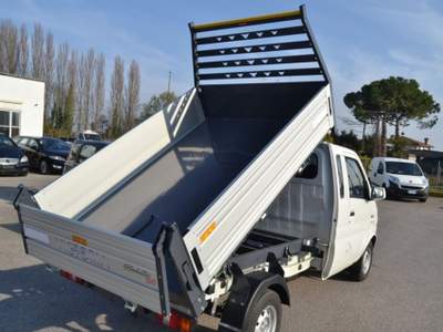 Giotti Victoria Gladiator P.CONSEGNA EVO 27 1.2 RIBALTABILE TRILAT. Bianco usata COMACCHIO
