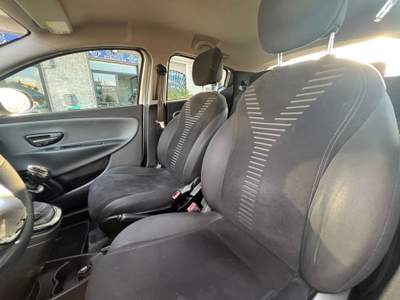 Lancia Ypsilon LANCIA YPSILON 1.2 ECOCHIC GPL Argento usata QUALIANO