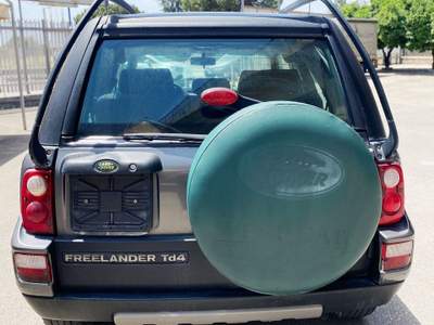 Land Rover Freelander LAND ROVER 3 P Verde usata QUALIANO