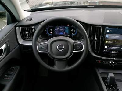 Volvo XC60 B4 automatico Core Nero usata Castelnuovo Rangone