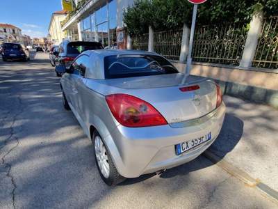 Opel Tigra TwinTop 1.4 16V Sport Argento usata Bra