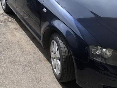 Audi A3 SPB 2.0 16V TDI Attraction Blu/Azzurro usata Pomezia