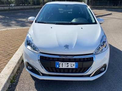 Peugeot 208 PureTech 82 5p. GPL Active Bianco usata Pomezia