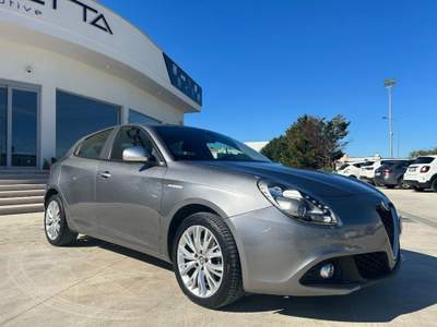 Alfa Romeo Giulietta 1.6 JTDm 120 CV Super Grigio usata Poggiardo