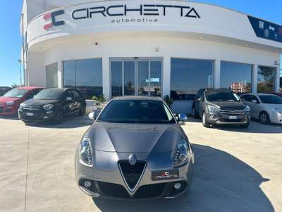 Alfa Romeo Giulietta 1.6 JTDm 120 CV Super Grigio usata Poggiardo