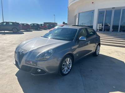Alfa Romeo Giulietta 1.6 JTDm 120 CV Super Grigio usata Poggiardo