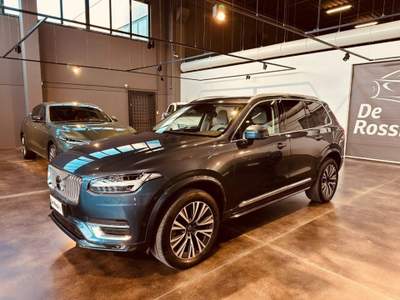 Volvo XC90 B5 (d) AWD Geartronic 7 posti Inscription Blu/Azzurro usata Vedelago