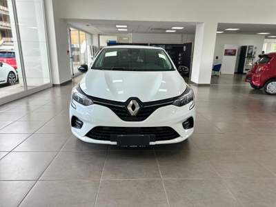 Renault Clio Blue dCi 100 CV 5 porte Evolution Grigio usata Nola