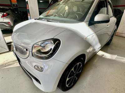 Smart ForFour BUONE CONDIZIONI Bianco usata Aprilia