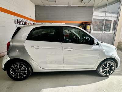 Smart ForFour BUONE CONDIZIONI Bianco usata Aprilia