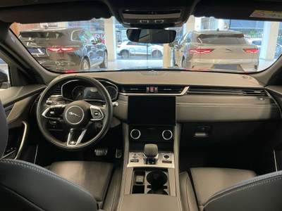 Jaguar F-Pace 2.0 D 204 CV AWD aut. R-Dynamic Black Nero usata Grumello del Monte