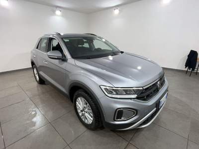 Volkswagen T-Roc 1.0 TSI Life Argento usata Albano Laziale