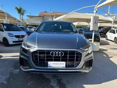 Audi Q8 50 TDI 286 CV quattro tiptronic Sport Grigio usata Marigliano