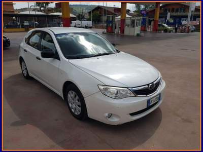 Subaru Impreza 1.5R SJGP Bianco usata Quarto