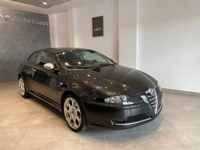 Alfa Romeo GT 1.9 JTDM 16V Black Line di Unico Proprietario Nero usata Troia