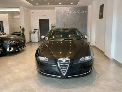 Alfa Romeo GT 1.9 JTDM 16V Black Line di Unico Proprietario Nero usata Troia