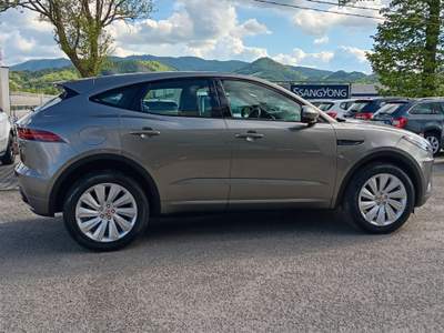 Jaguar E-Pace 2.0D 150 CV AWD aut. R-Dynamic S Grigio usata Scarperia e San Piero