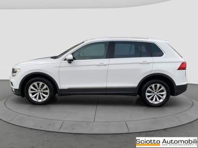 Volkswagen Tiguan 1.6 TDI SCR Business BlueMotion Technology Bianco usata MESSINA