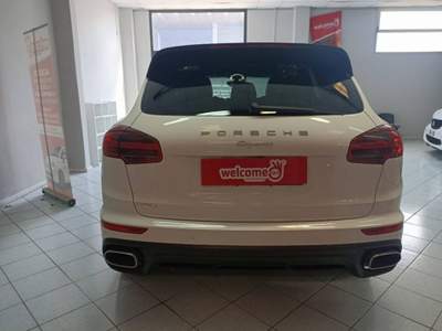 Porsche Cayenne Cayenne 3.0 tiptronic Bianco usata Sassari