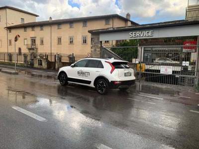 Kia e-Niro 64,8 kWh Evolution Bianco usata Firenze