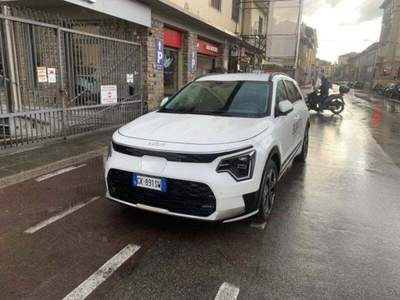 Kia e-Niro 64,8 kWh Evolution Bianco usata Firenze