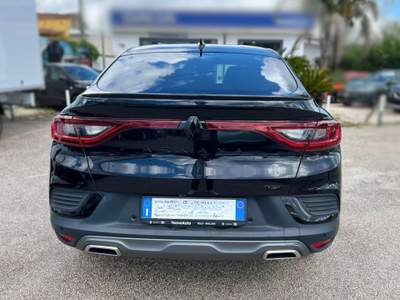 Renault Arkana Hybrid E-Tech 145 CV R.S.Line Fast Track Nero usata Nola