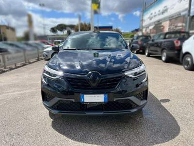 Renault Arkana Hybrid E-Tech 145 CV R.S.Line Fast Track Nero usata Nola